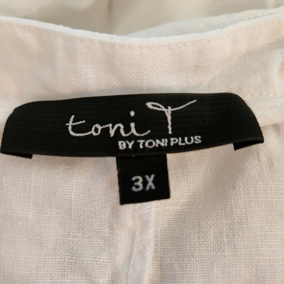 Toni T white linen tunic top - Picture 8 of 9